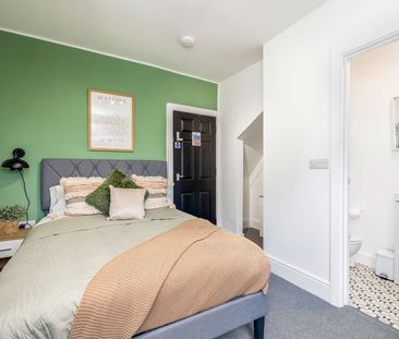 🏡 A Hidden Gem in Hinckley – Your New Home Base Awaits! - Photo 4