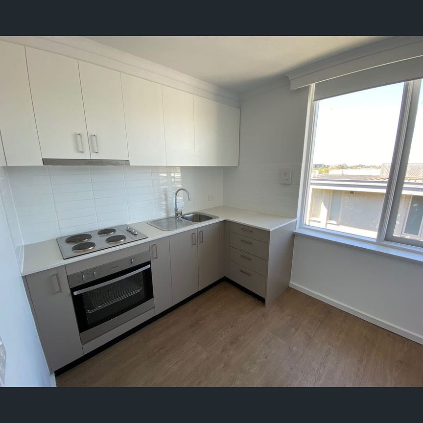 7/25 Avoca Street, South Yarra, Vic 3141 - Photo 1