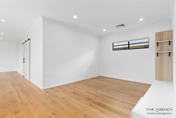 Spacious Modern Family Home in Prime Wellard Location - Photo 1