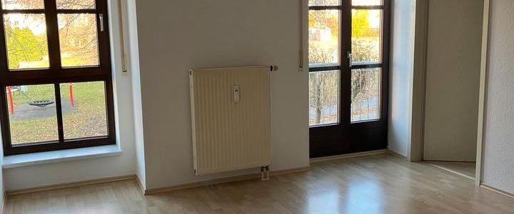 Charmante 2-Raum-Wohnung mit Balkon & Blick ins Grüne - Photo 1