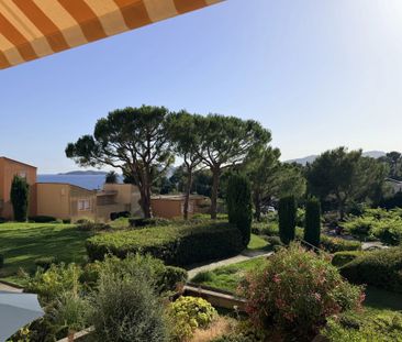 Location Appartement 1 pièce 29m² LA CIOTAT 13600 - Photo 2