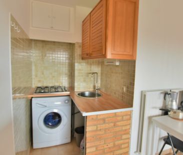 Appartement meublé Saint Raphael T2/cabine - Photo 6