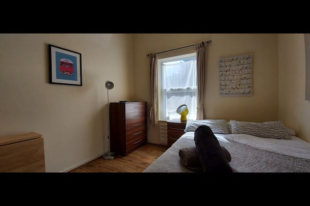 Studio Flat, High Road, NW10 - Photo 1