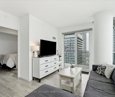 7890 Jane Street condo — Vaughan, ON (2-Bedroom) - 2 Bedroom - Photo 3