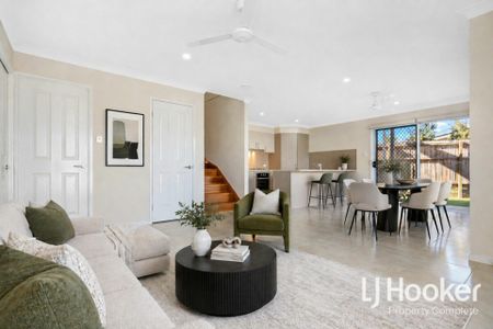 Space, Style & Practicality - Close to Parks, Shops & Schools - Photo 5