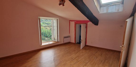 Appartement à louer, 3 pièces - Lyas 07000 - Photo 2