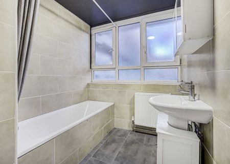 Yelverton Road, SW11 3SP, London - Photo 5