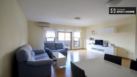 valencia, Valencian Community 46021 - Photo 4