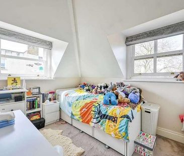 St Raphaels House, Ealing, W5 - Photo 3