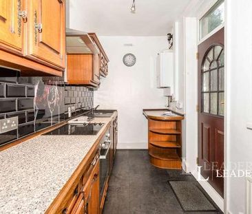 Leeds Road, Eccleshill, Bradford, West Yorkshire, BD2 - Photo 5