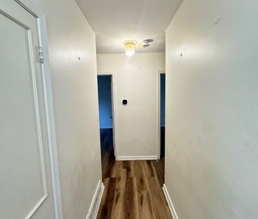 For Lease - 410 Becker Road Unit# Main floor, Richmond Hill, Ontario - Photo 1