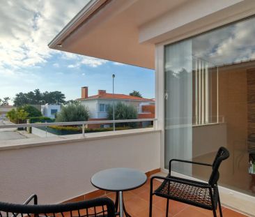 4-bedroom apartment for rent in Almada, pets allowed - Photo 4