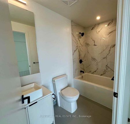 1285 Dupont Street condo — Toronto, ON (2-Bedroom) - 2 Bedroom - Photo 5