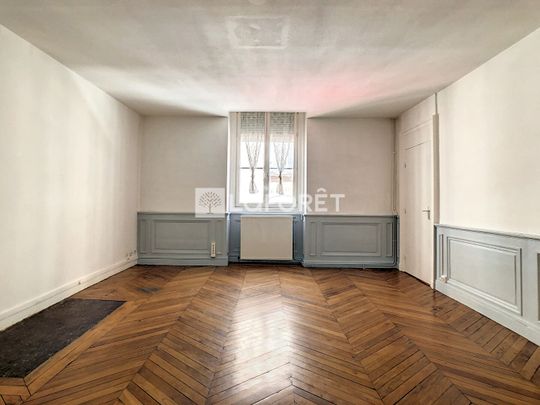 Apartment - Photo 1