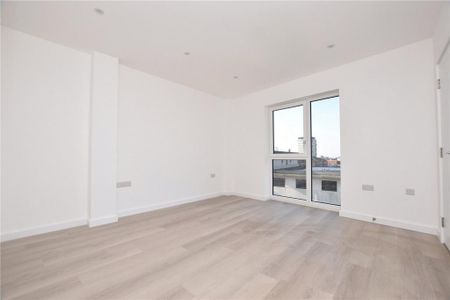 3 bedroom apartment to rent - Photo 3