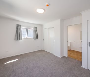 Boarding House - Private room + Ensuite! - Photo 1