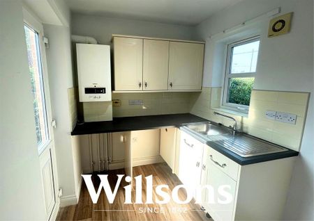 3 bedroom detached bungalow to rent - Photo 5