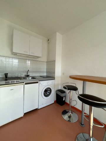 Location Appartement 1 pièce 32m² - Photo 5