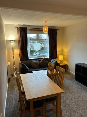 2 Bed Flat, Whitson Road, EH11 - Photo 1