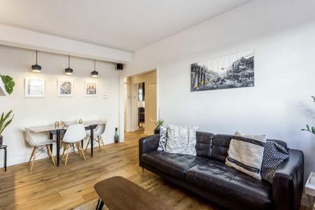 2 bedroom flat to rent - Photo 3