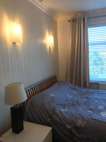 Room in a Shared House, Brockham Drive, IG2 - Photo 5