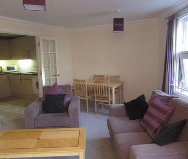 2 bedroom flat to rent - Photo 5