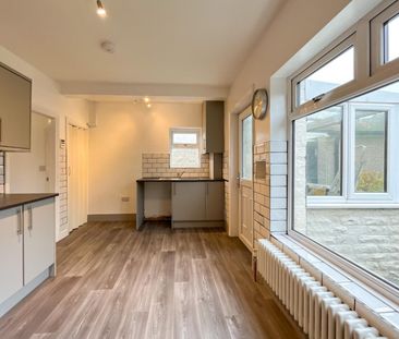 Sunnydale Avenue, Brighouse - Photo 4