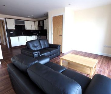 3 bedroom apartment to rent - Photo 5