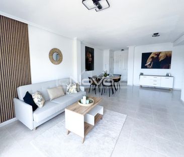 Immaculate apartment with sea views in Campoamor G - Photo 6