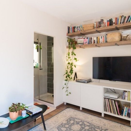 barcelona, Catalonia 08002 - Photo 1