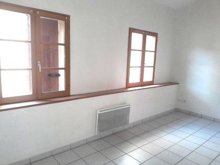 Appartement À Louer 3 Pièces , 60 M² - Photo 2