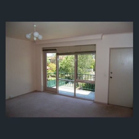 6/20 Alexandra Street, Thornbury VIC 3071 - Photo 3