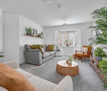 3 bedroom semi-detached house to rent - Photo 2