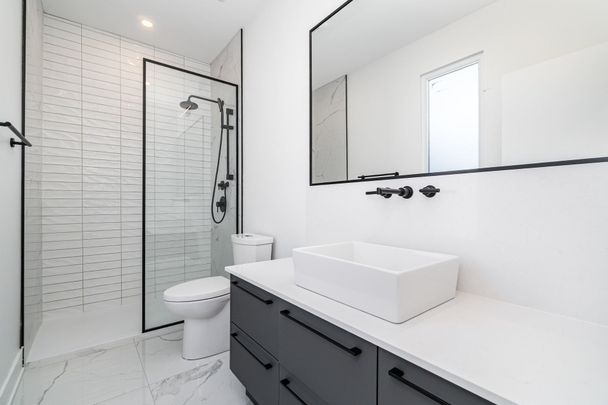 For Lease - 284 Dovercourt Avenue Unit# A, Westboro - Hampton Park, Ontario - Photo 1