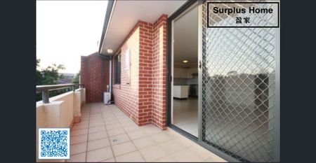 Loft style with Huge living area - Photo 2