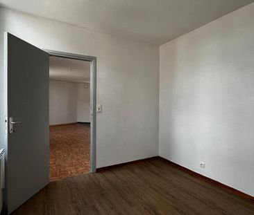 Location Appartement 3 pièces 63m² ARMENTIERES 59280 - Photo 1