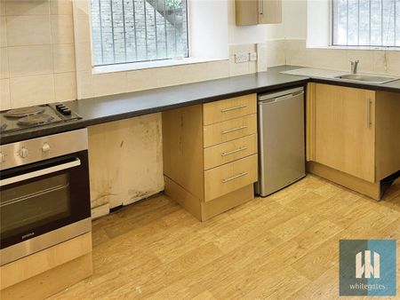 Lowergate, Huddersfield, HD3 - Photo 4