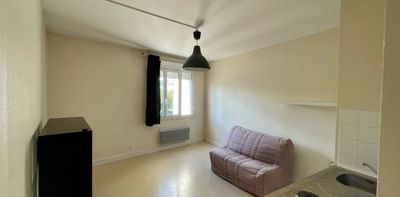 Location Appartement 1 pièce 22m² CLERMONT FERRAND 63000 - Photo 2