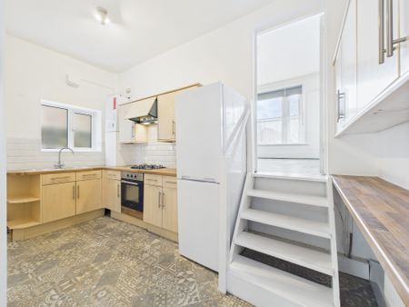 Hayes Lane, Bromley, BR2, London - Photo 5