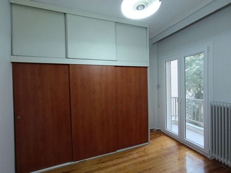 Διαμέρισμα για ενοικίαση Κέντρο (Χαριλάου) - Photo 3
