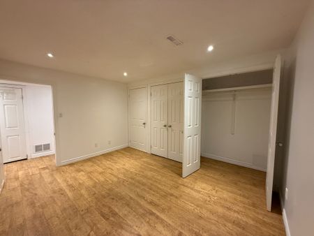 For Lease - 165 Carlson Drive Unit# Lower, Newmarket, Ontario - Photo 4