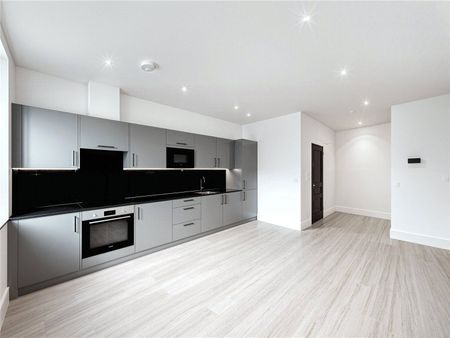 Rye Close, Fleet, Hampshire, GU51 - Photo 2