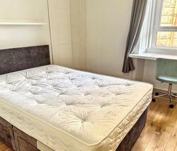 1 Bed, Flat - Photo 4