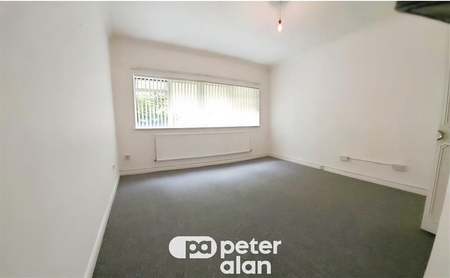 Long Oaks Court, Sketty, SWANSEA - Photo 2