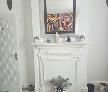 Room in a Shared Flat, South Norwood, SE25 - Photo 1