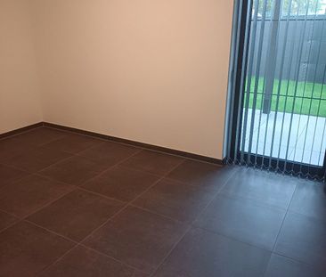 Instapklaar gelijkvloers appartement in Peer centrum met ruim terra... - Photo 2