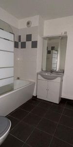 Location Appartement 2 pièces 42m² SALLAUMINES 62430 - Photo 4