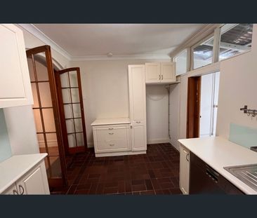 25 College Street, Balmain, NSW 2041 - Photo 1