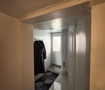 For Lease - 66 Hounslow Heath Road, Toronto, Ontario - Photo 5