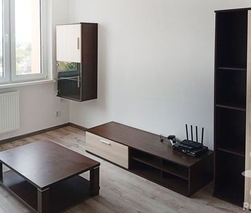 Ponúkame na prenájom 1,5 izbový byt na Družicovej ul. na sídlisku N... - Photo 1